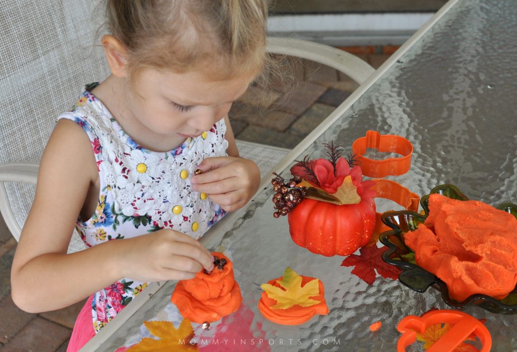 Pumpkin Playdough Em