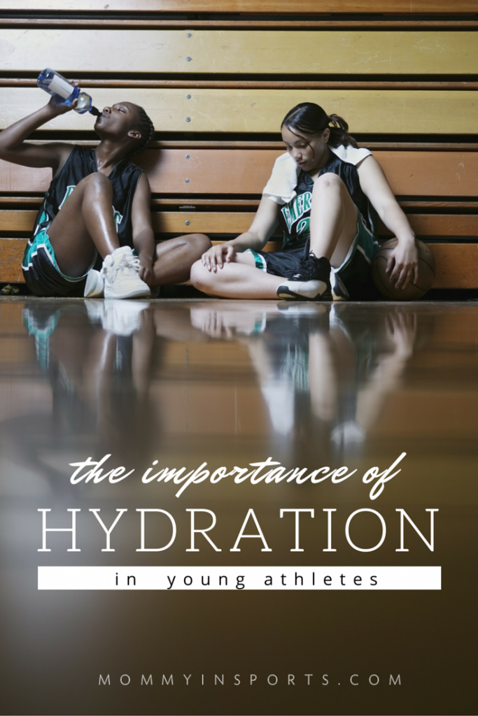 Back to sports means one thing, fueling our kids with proper snacks and hydration. But what's enough, and are sports drinks OK? An NFL nutritionist and Sports Scientist break it down!