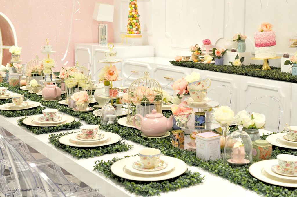 Tea party room!