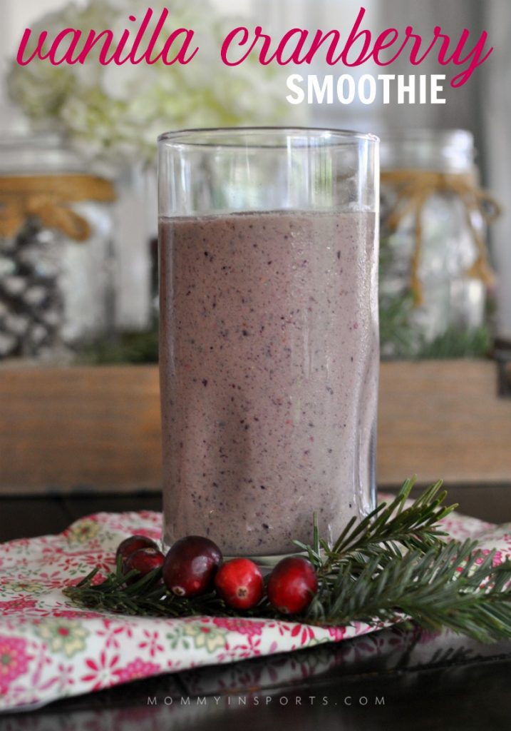 Looking for a healthy snack full of festive holiday flavors? Try this vanilla cranberry smoothie!