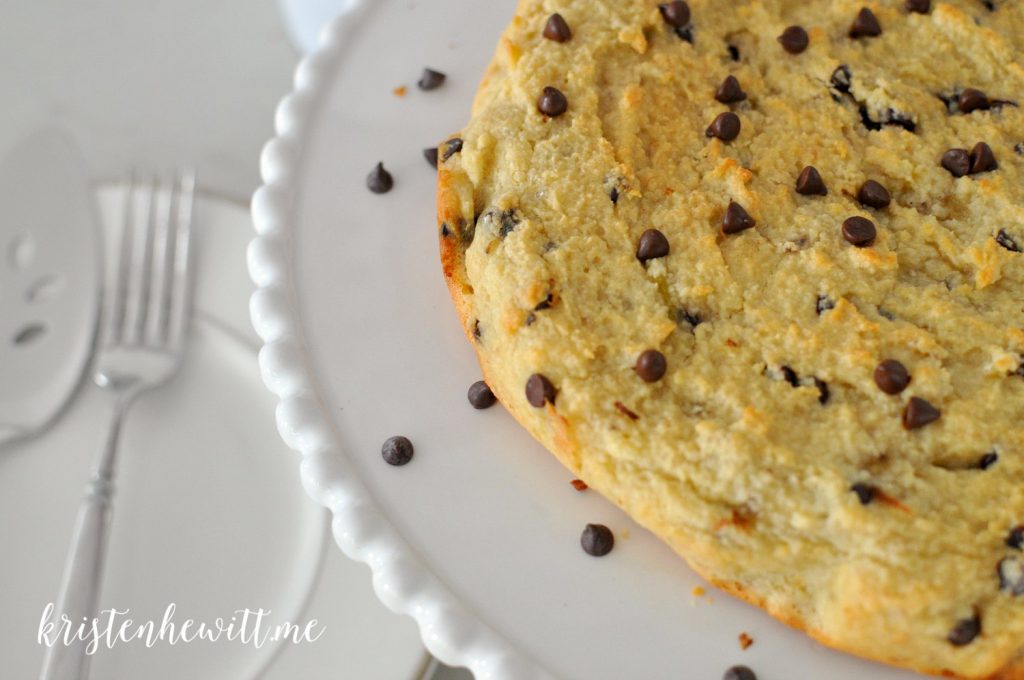 Looking for a new paleo scones recipe? Try these paleo banana chocolate chip scones. They are so easy to make and a delicious treat for breakfast!