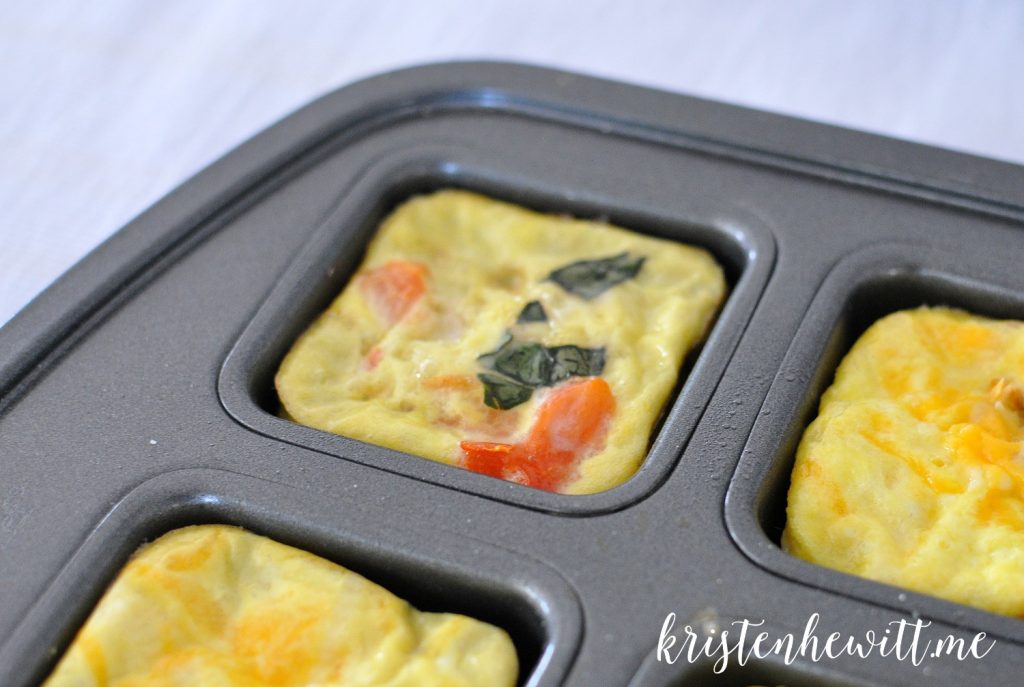 Looking for an easy breakfast recipe that you can make ahead?! Try these DELISH Paleo Tomato & Basil Mini Frittatas. Little in size but BIG in flavor!